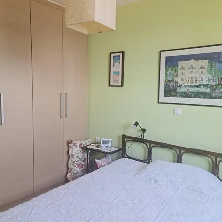 In Near Beaches * Likoporiá